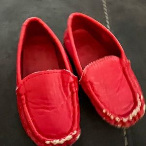 Size 6 red loafers